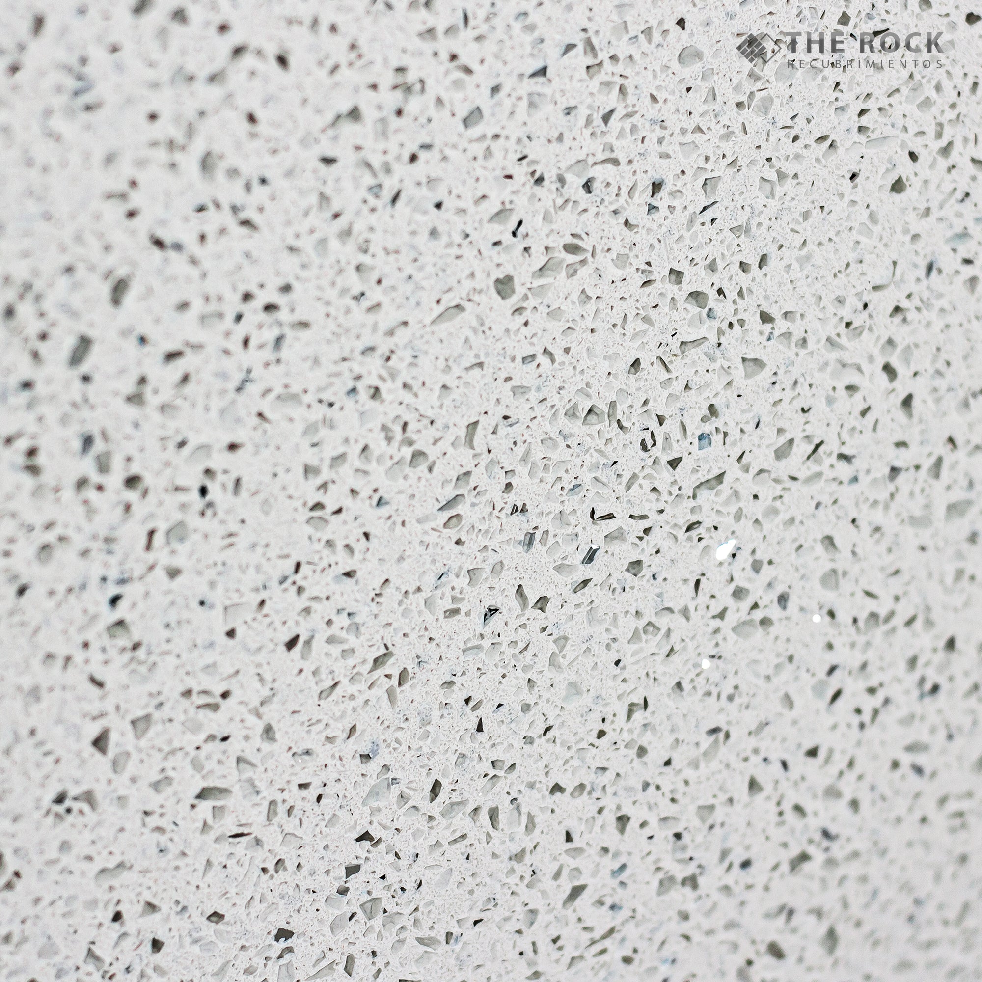 CRYSTAL WHITE | CUARZO PARA CUBIERTAS Y REVESTIMIENTO DE PARED